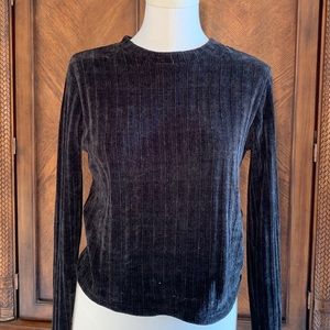 4 for $10 Women’s chenille sweater size medium black
